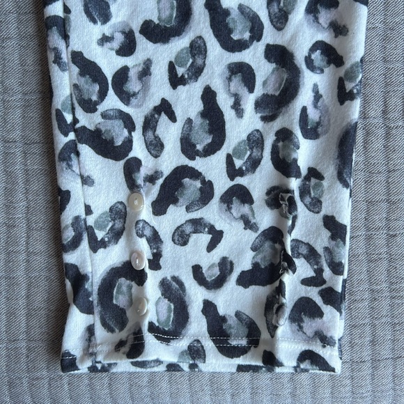 Altar’d State | Leopard Lounge Pant - Picture 6 of 6